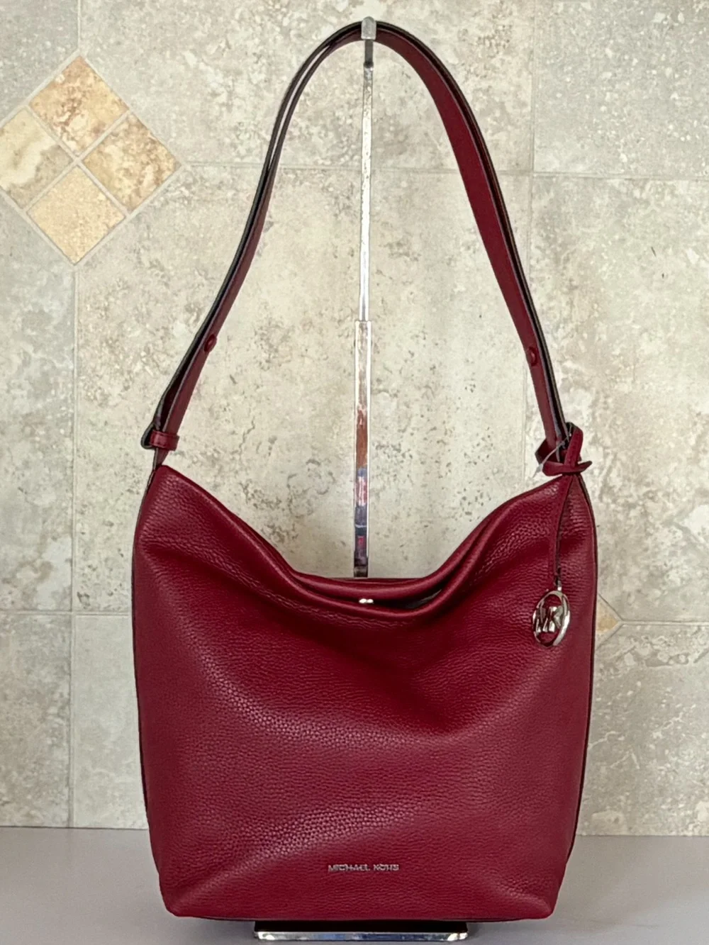 Michael kors Roey MD Bucket Slouchy Hobo Shoulder Bag Maroon